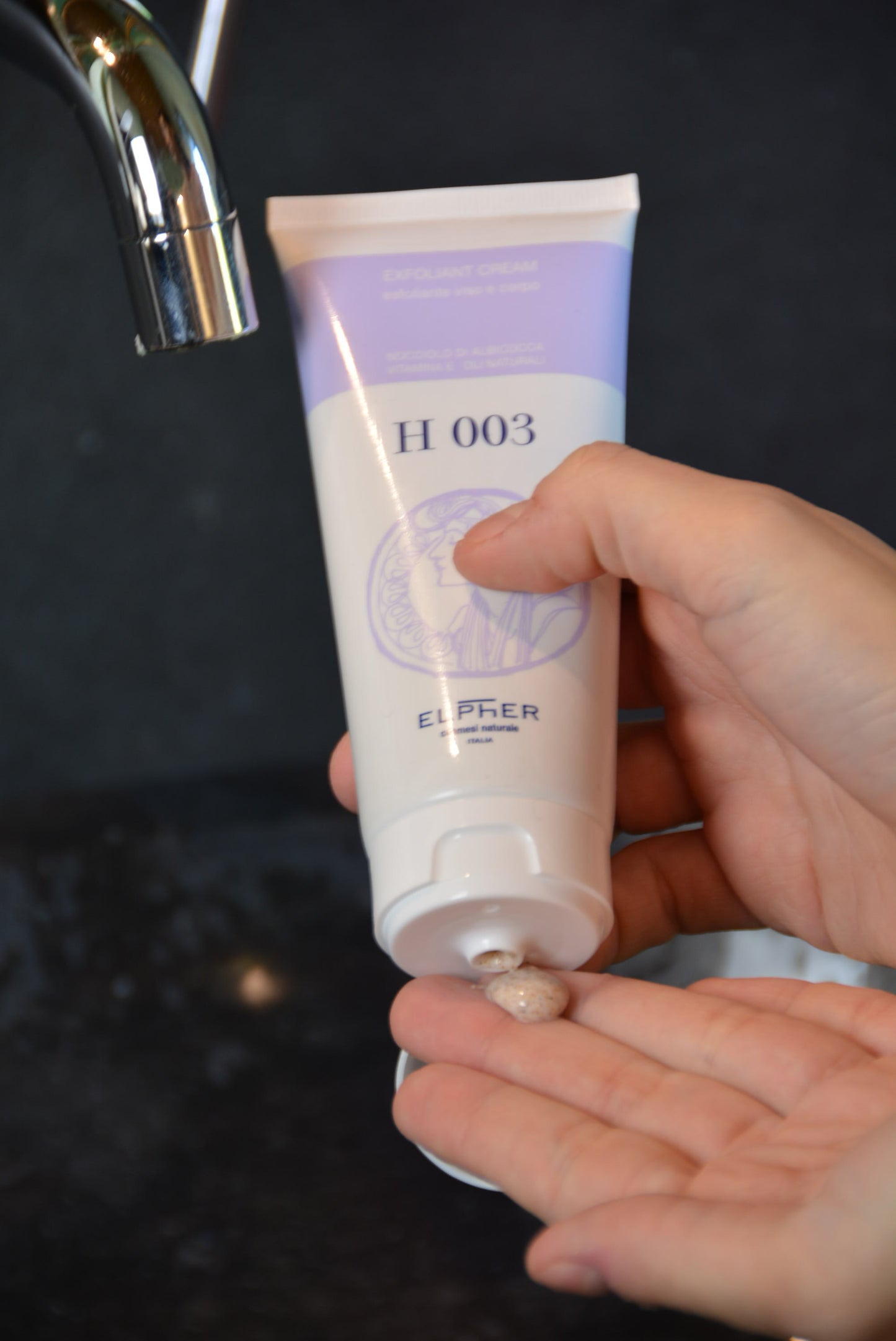 H 003 ESFOLIANTE VISO E CORPO 100 ml
